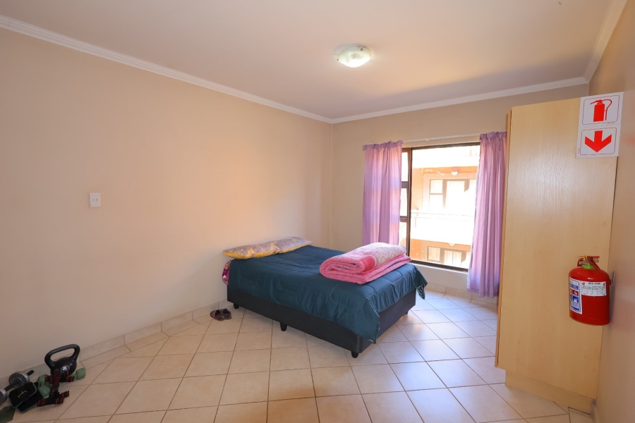 1 Bedroom Property for Sale in Vredenhof Sh Free State